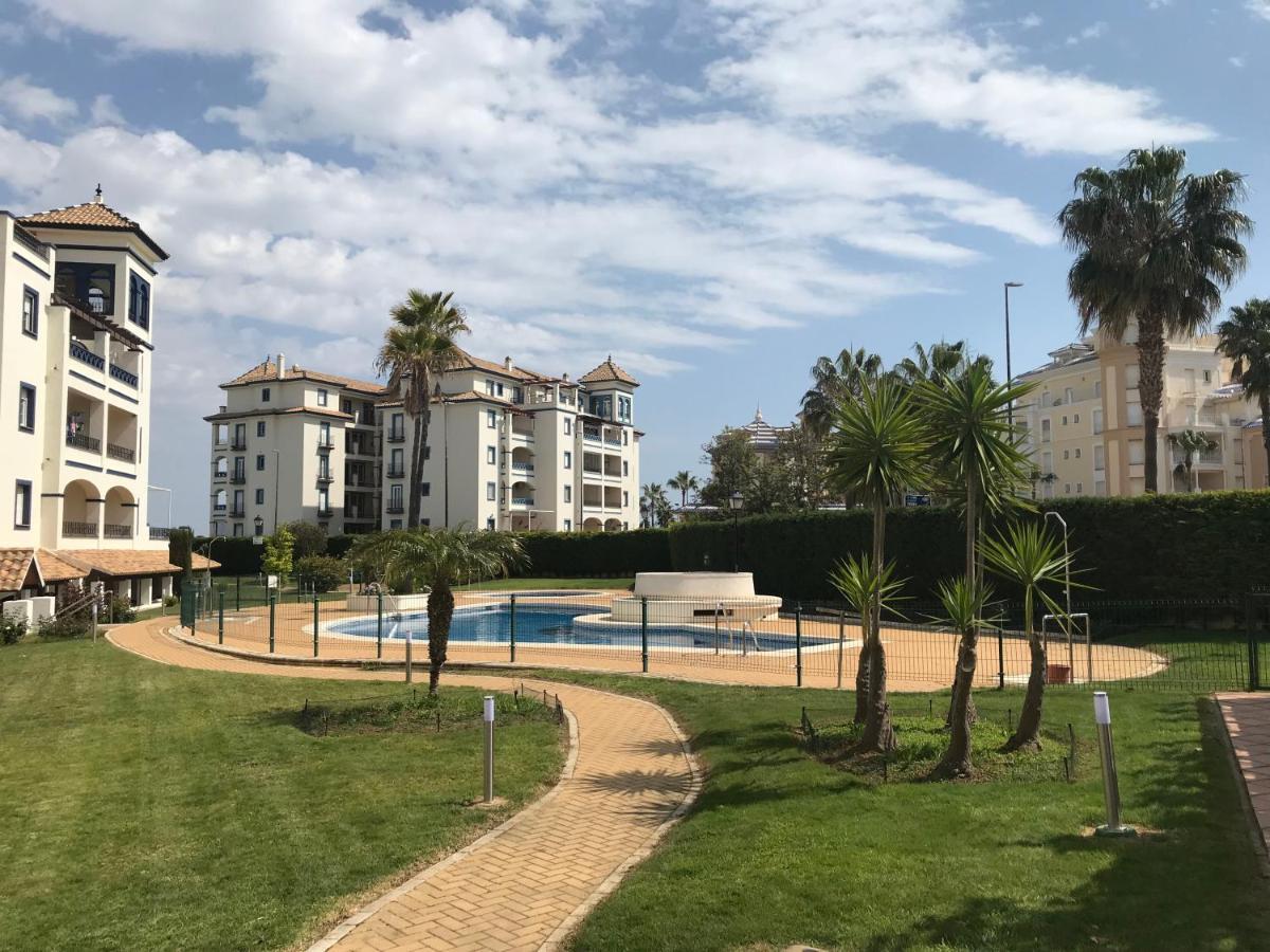 Апартаменты Beautiful Penthouse With Ocean And Marina Views Исла-Канела Экстерьер фото