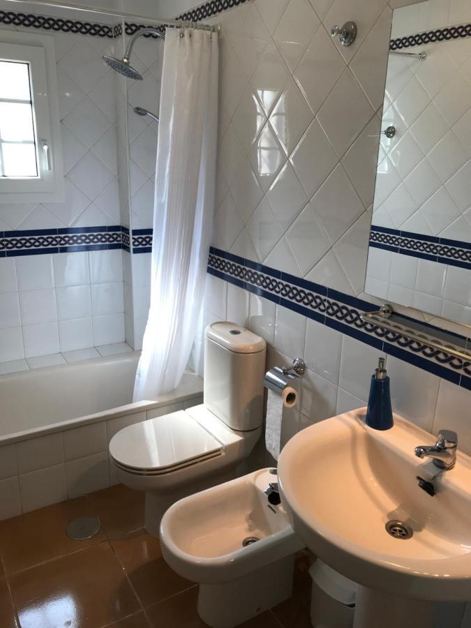 Апартаменты Beautiful Penthouse With Ocean And Marina Views Исла-Канела Экстерьер фото