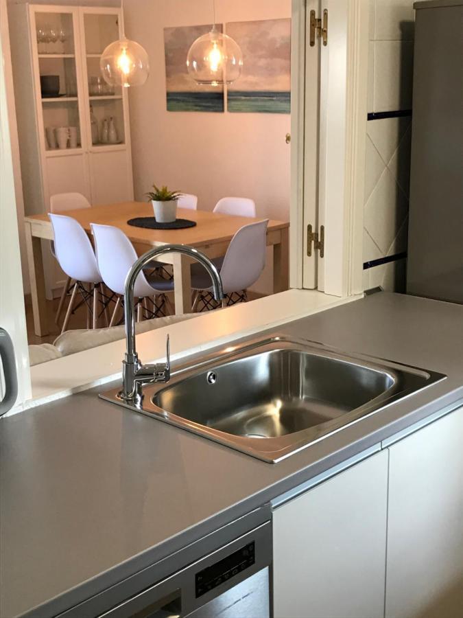 Апартаменты Beautiful Penthouse With Ocean And Marina Views Исла-Канела Экстерьер фото